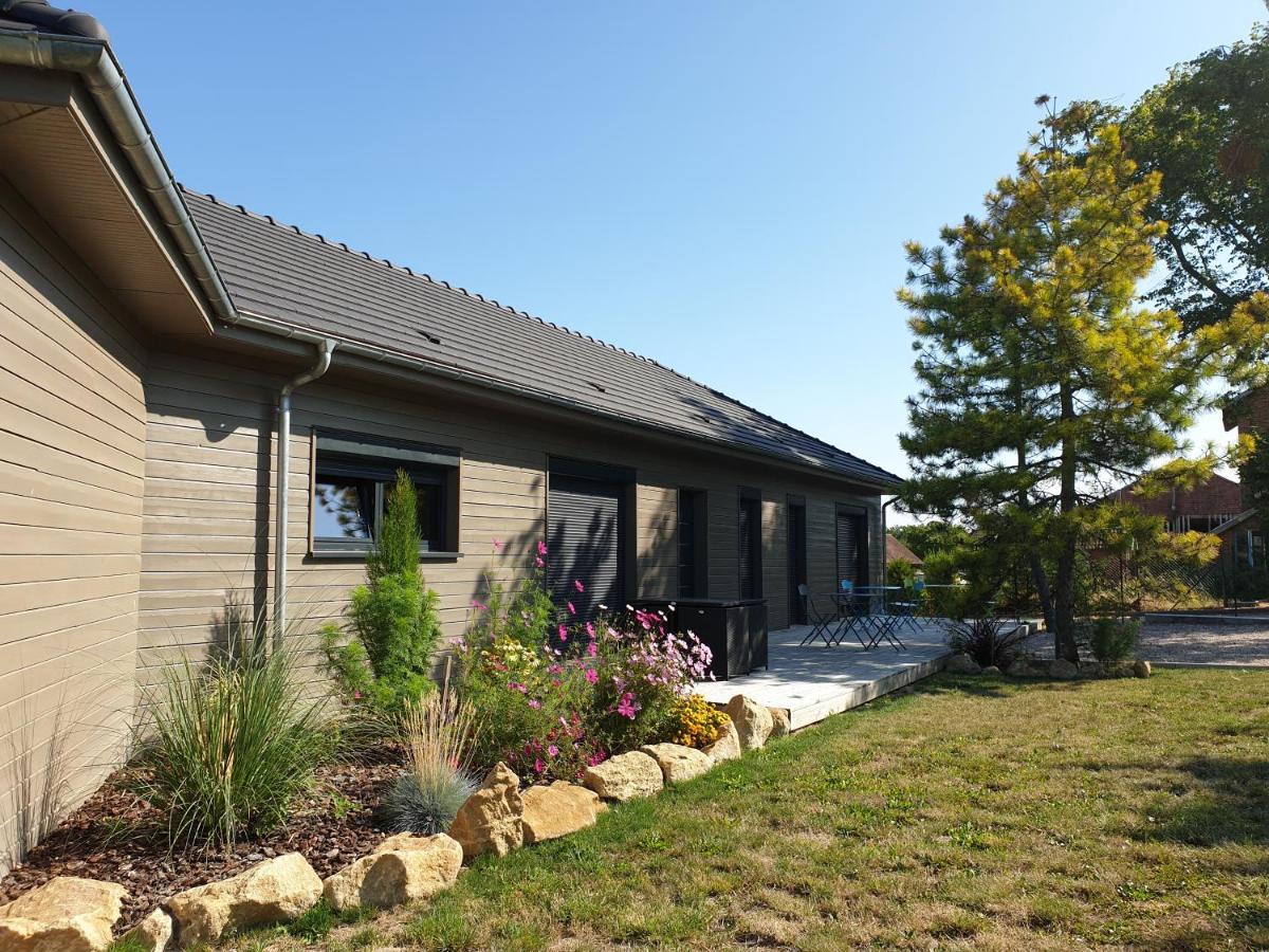 לינה וארוחת בוקר Laubressel Cosy Wood House מראה חיצוני תמונה