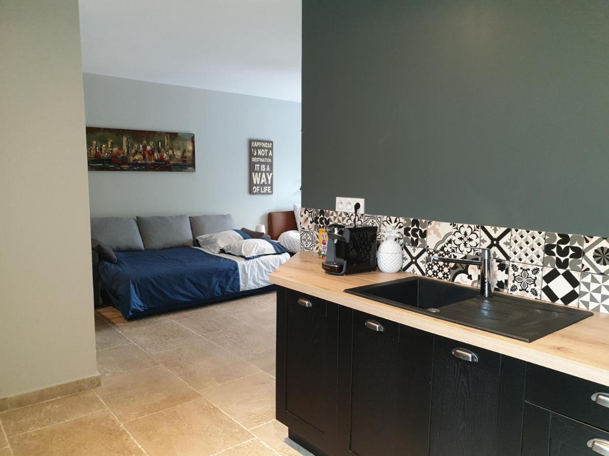 לינה וארוחת בוקר Laubressel Cosy Wood House מראה חיצוני תמונה