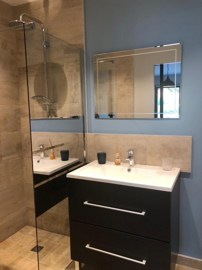 לינה וארוחת בוקר Laubressel Cosy Wood House מראה חיצוני תמונה