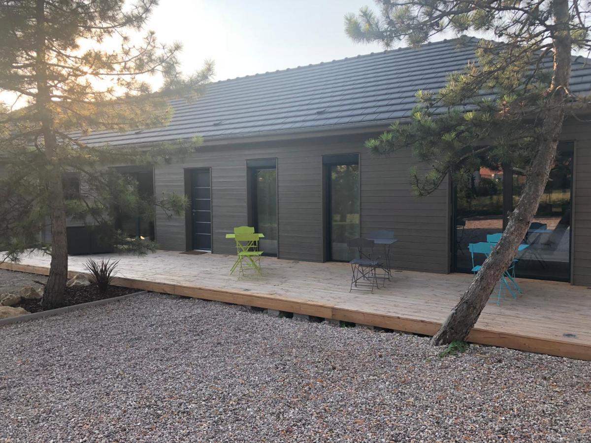 לינה וארוחת בוקר Laubressel Cosy Wood House מראה חיצוני תמונה
