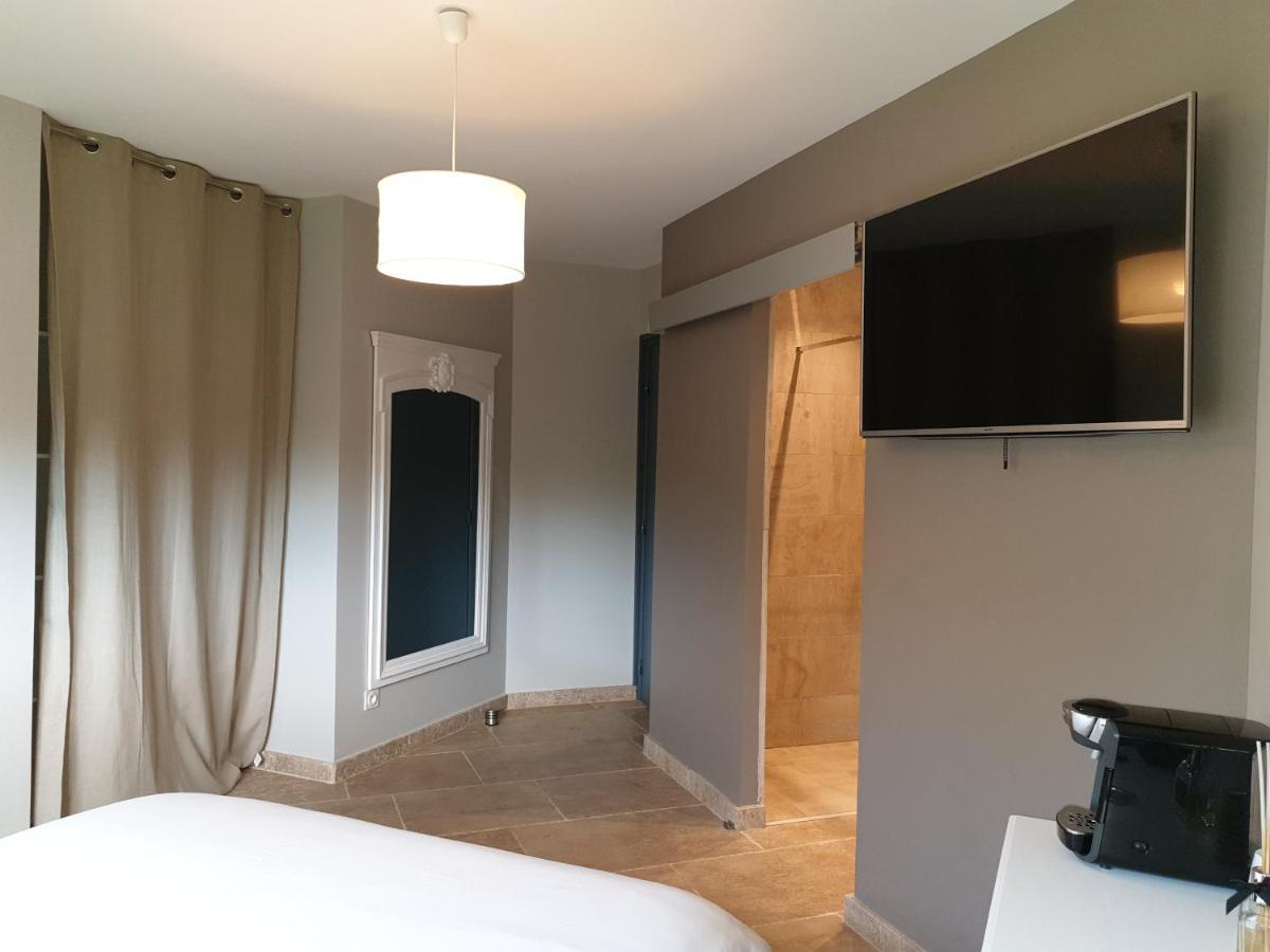 לינה וארוחת בוקר Laubressel Cosy Wood House מראה חיצוני תמונה