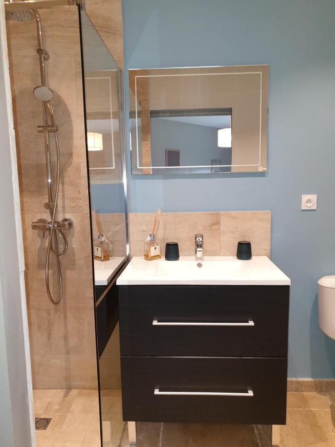 לינה וארוחת בוקר Laubressel Cosy Wood House מראה חיצוני תמונה